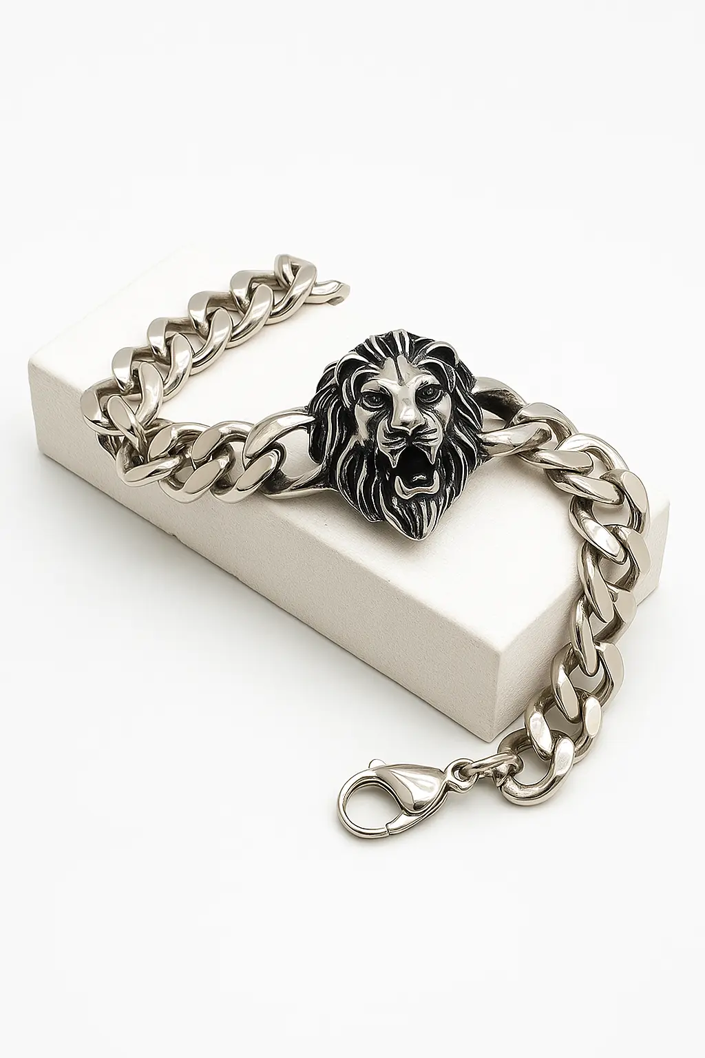 צמיד אריה לגבר