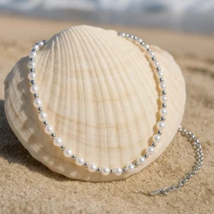 שרשרת חרוזי צדפים וכסף עדינה