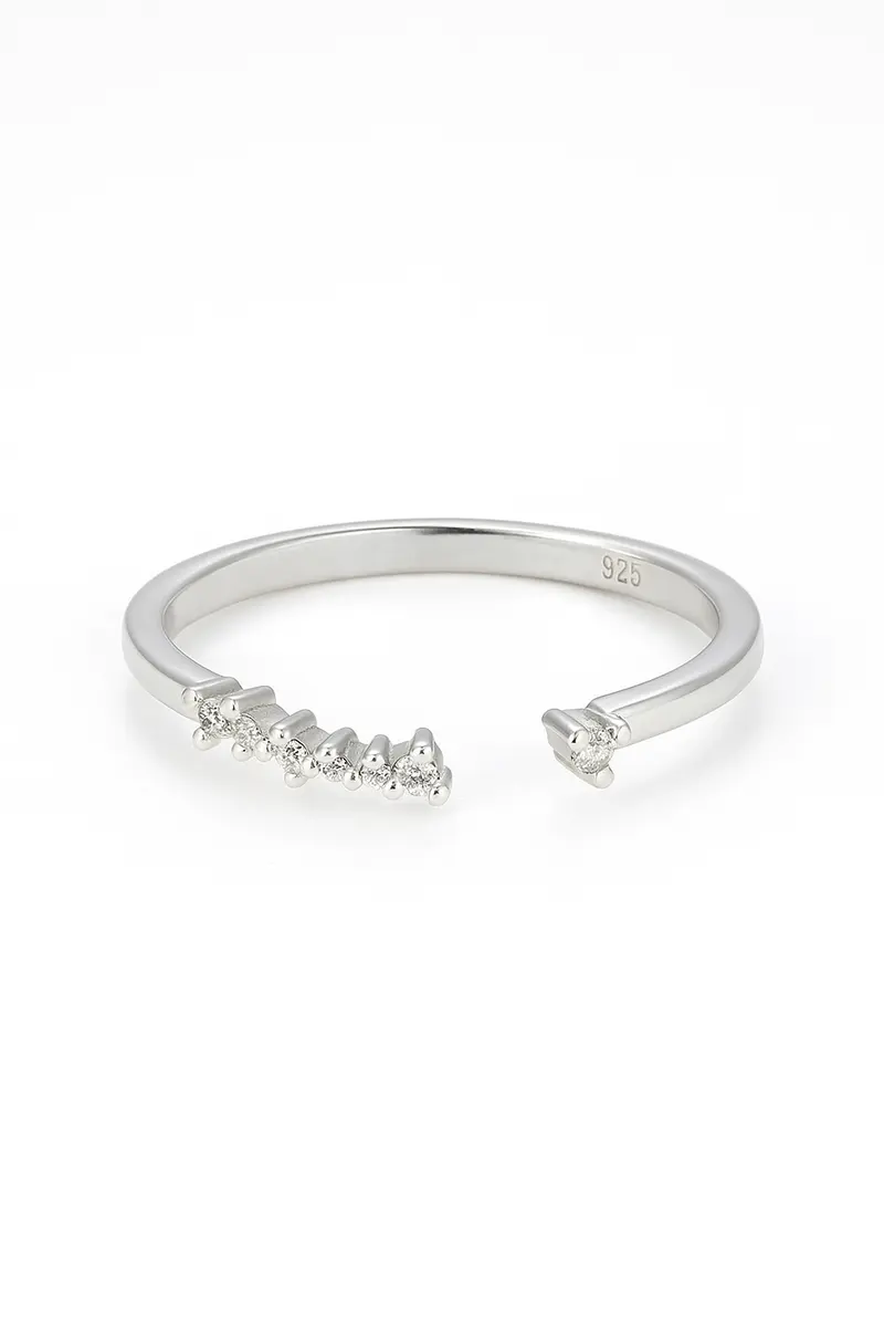 טבעת כסף עדינה שיבוץ דק