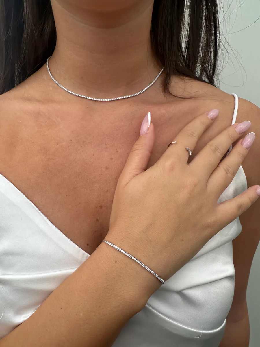 סט צ'וקר וצמיד טניס עדינים