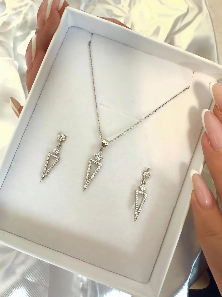 סט משולשים נופלים מכסף - בוטיק 925